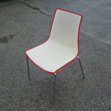 Used White & Red Chairs With Chrome Legs (P)