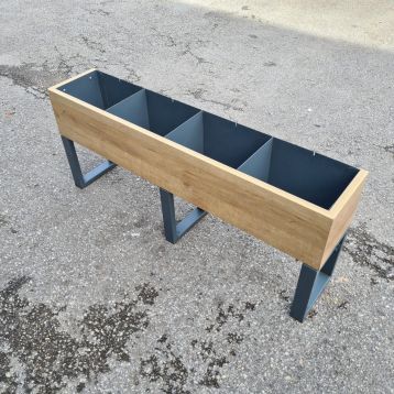 Used Metal Crisp & Snack Meal Deal Impulse Merchandiser Trough With 3 x Dividers H: 490mm x W: 1000mm (A)