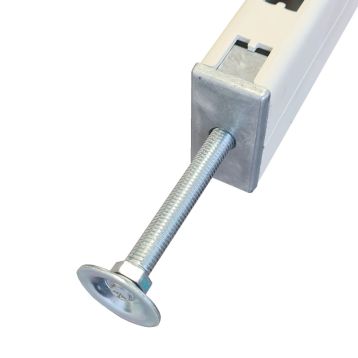 Upright Insert with Adjustable Foot Disc