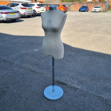 Used Female Adjustable Cloth Body Dressmakers Tailor Dummy A2