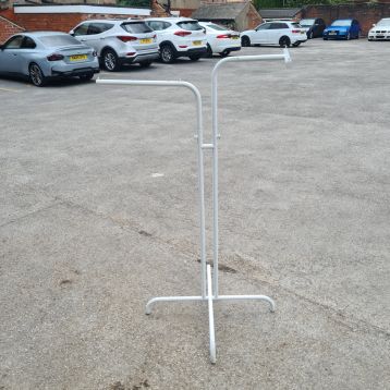 Used 2 Way White Straight & T Arm Garment Rail (A1)