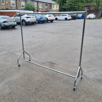 Used Standard Chrome 6ft Heavy Duty Garment Rail 