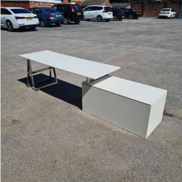 Used Centre Display Table