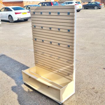 Used Slatwall Display Stand
