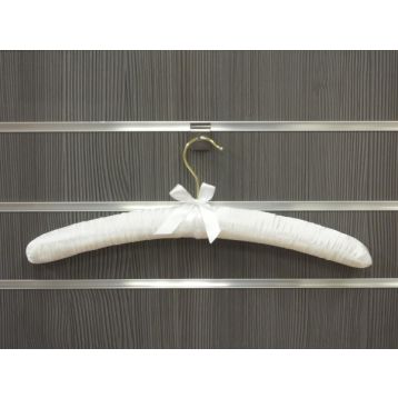 LUXURY SATIN COAT HANGER - 1044