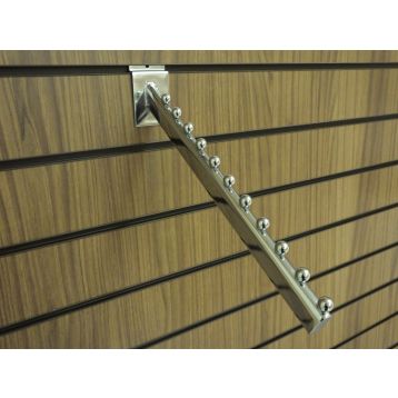 Slatwall 11 Ball Sloping Arm